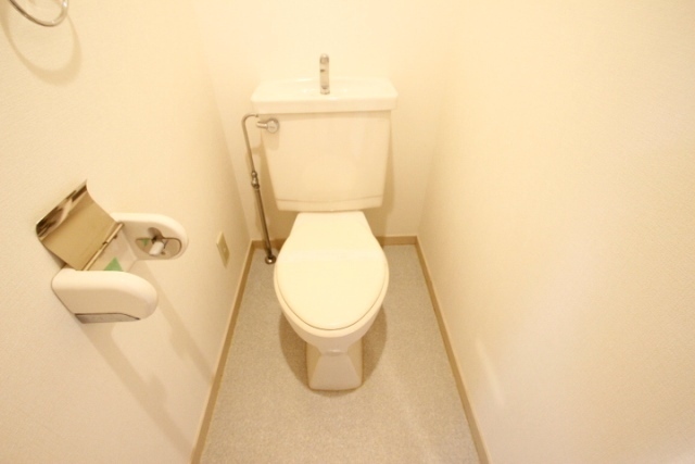 アネックス徳安