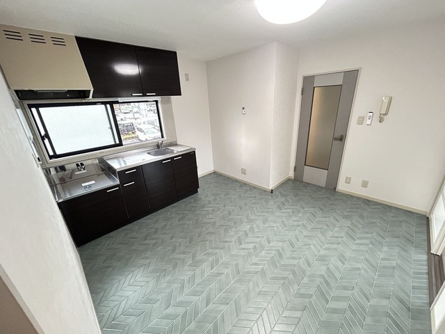 ルミナス上安 B棟