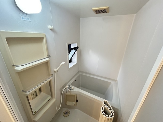 ルミナス上安 B棟