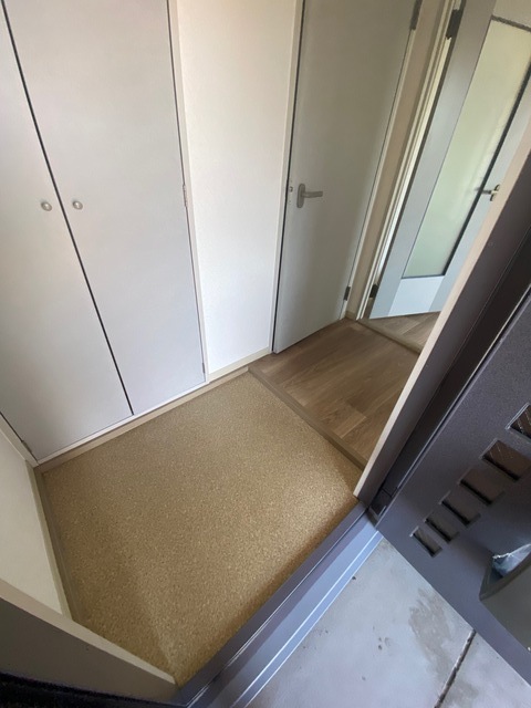 ルミナス上安 B棟