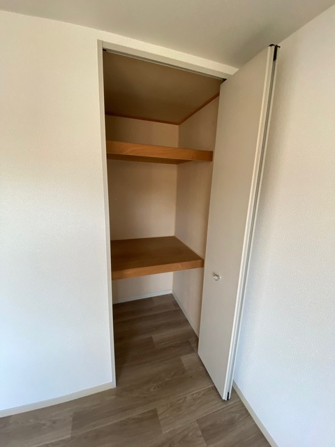 ルミナス上安 B棟