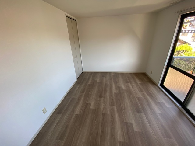 ルミナス上安 B棟