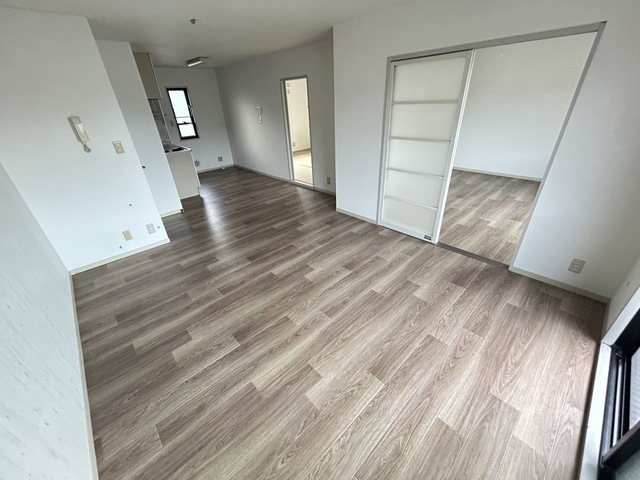 ルミナス上安 B棟