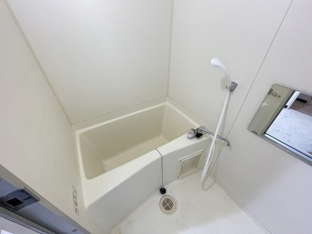 フローレス日吉