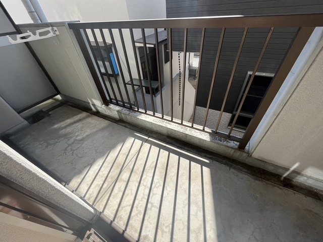 フローレス日吉