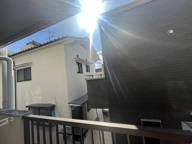 フローレス日吉