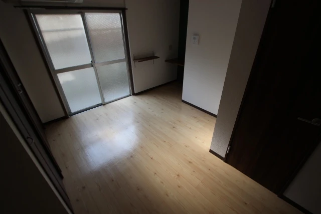 ウェール千田町