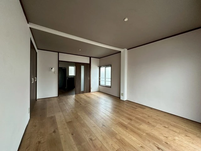 ウェール千田町