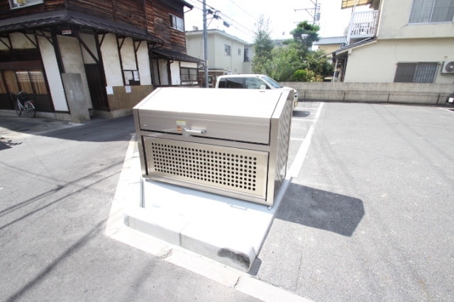 新婚・ルールシェアの皆様におすすめ♪築13年の2LDK