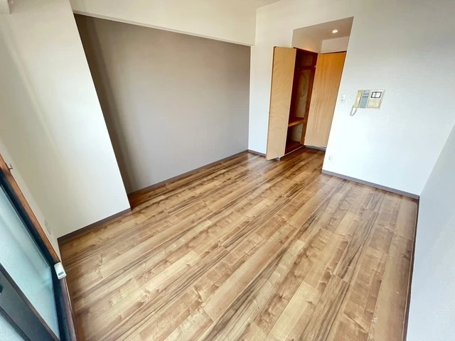 パレグレース中筋