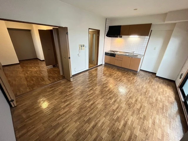 パレグレース中筋