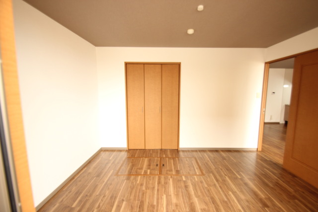 ルネスほりえ3号棟