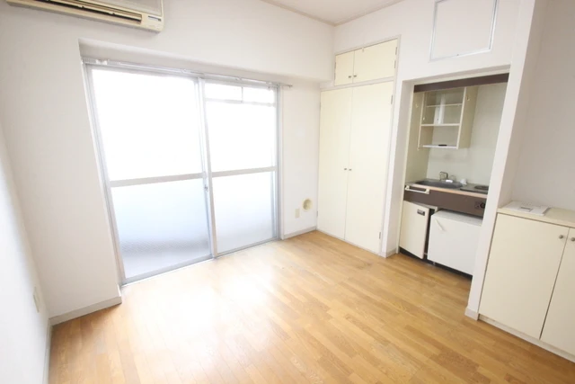 横川アイティービル