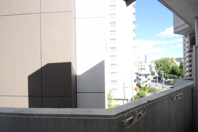 横川アイティービル