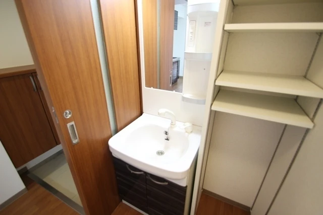 アーデル東白島