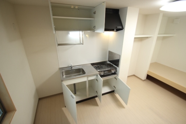 ポルトボヌール壱番館