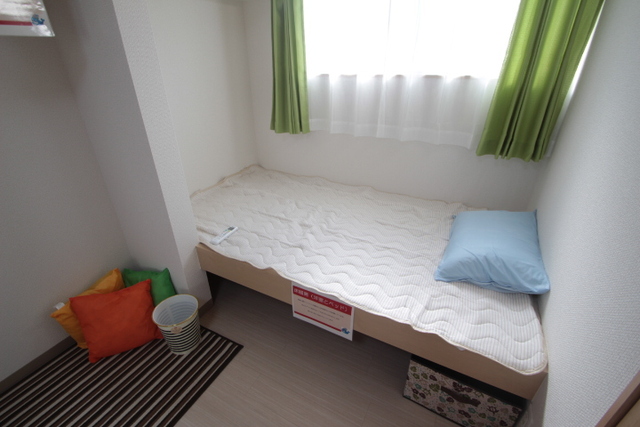 ポルトボヌール弐番館