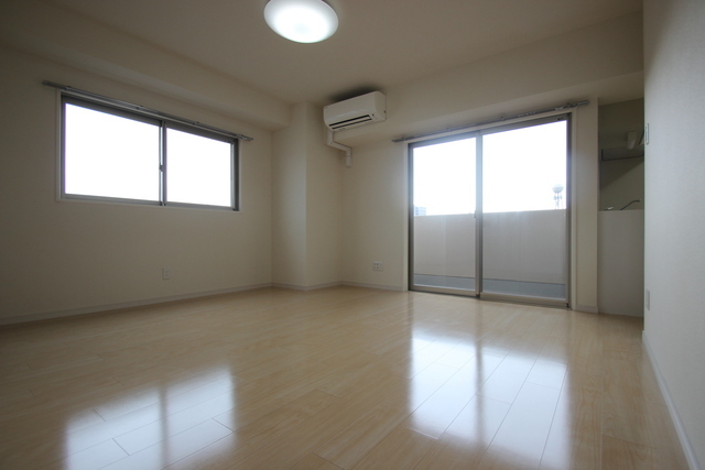 アールヴォレ楠木