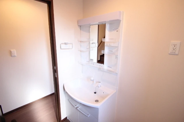 テラスクレール(4767)