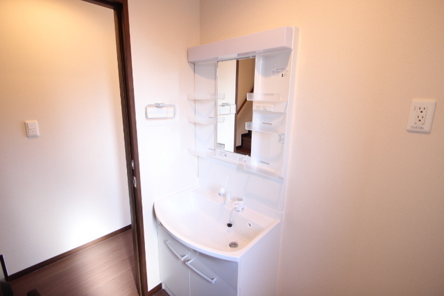 テラスクレール(4767)