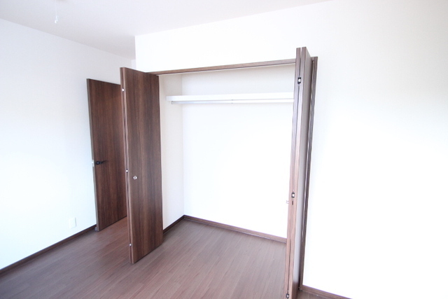 テラスクレール(4767)