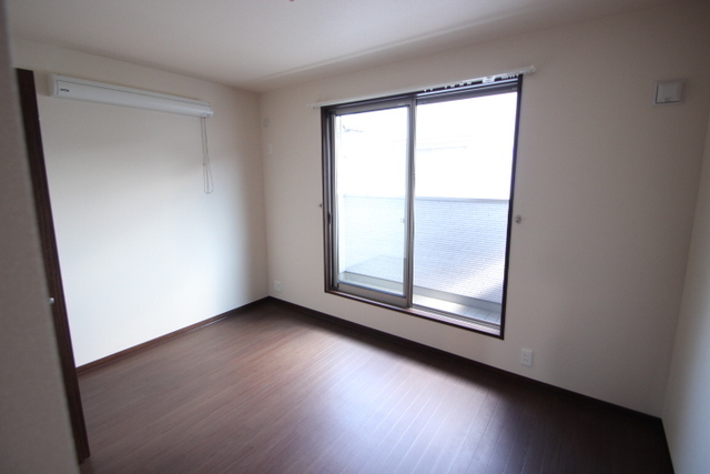 テラスクレール(4767)