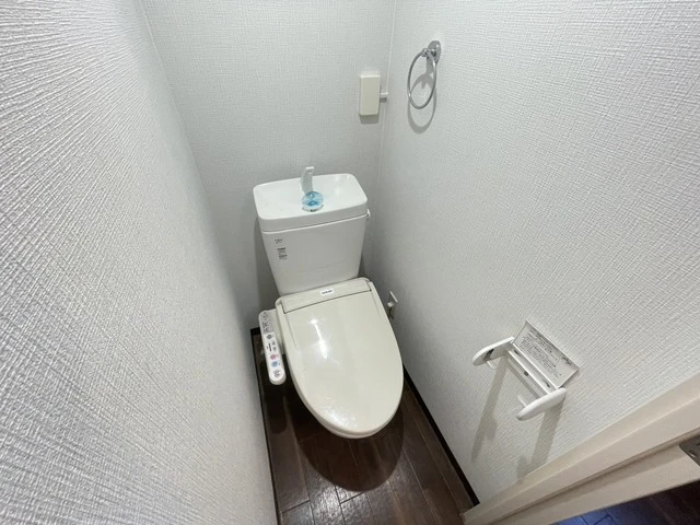 ロイヤルメゾン古江