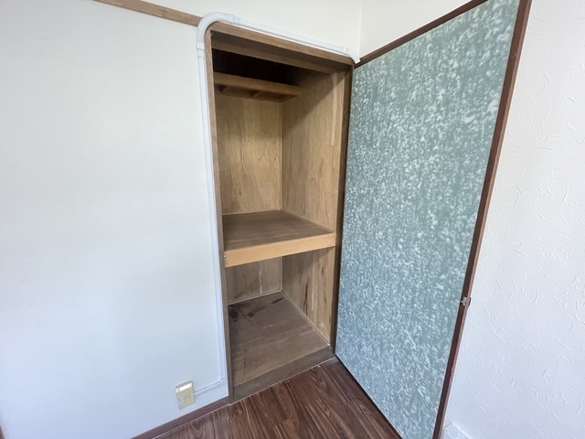 ロイヤルメゾン古江