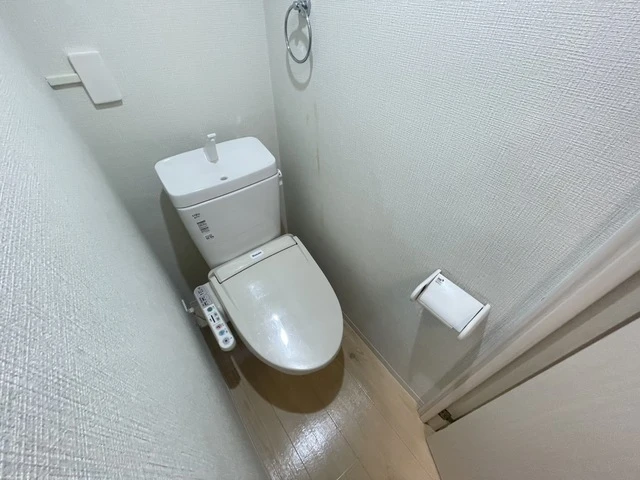 ロイヤルメゾン古江