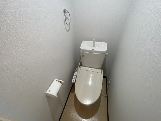 ロイヤルメゾン古江