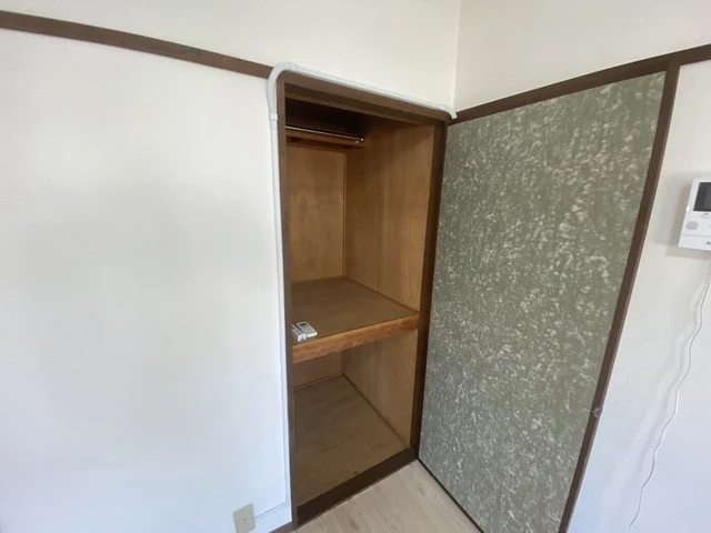 ロイヤルメゾン古江