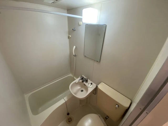 ロイヤルメゾン古江