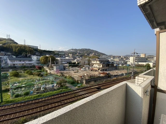 ロイヤルメゾン古江