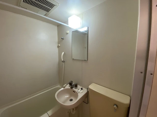 ロイヤルメゾン古江