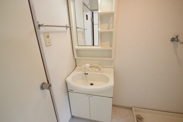 シティーカルチェ花本