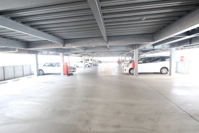 ナタリーマリナタウンセンターコート(1108)