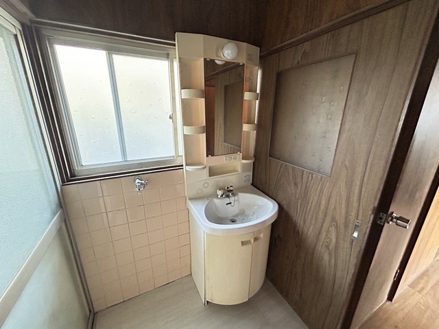 岡部哉慧貸家C棟