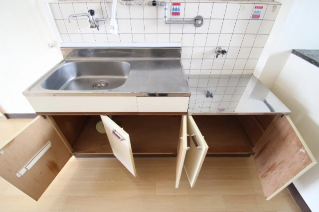 木本レジデンスA