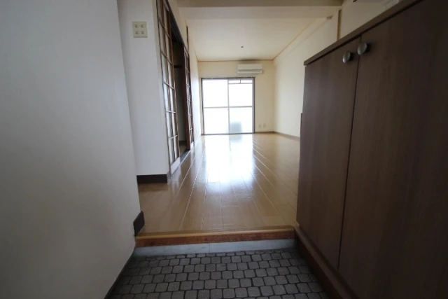 木本レジデンスA