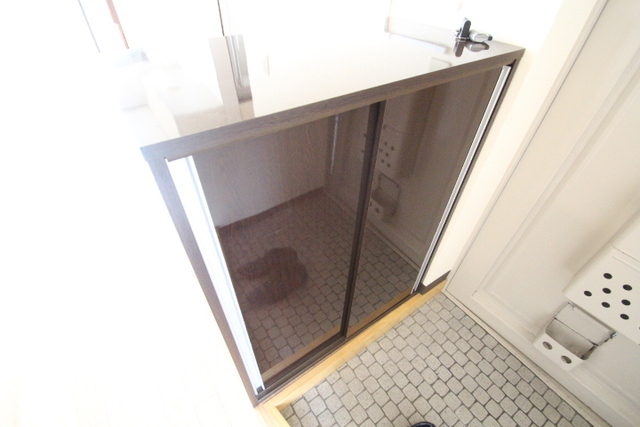 木本レジデンスB