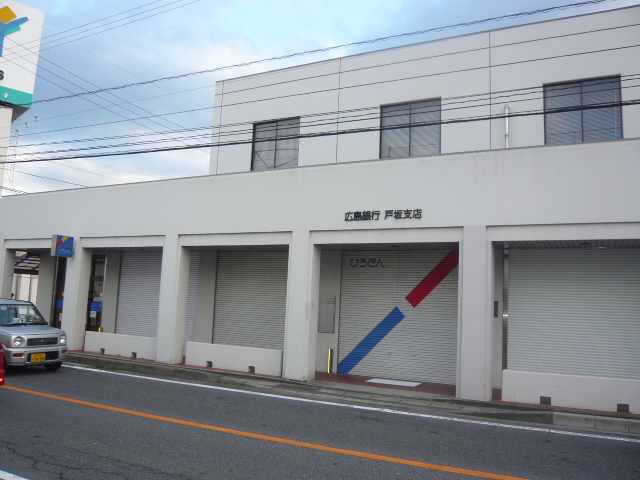 木本レジデンスB