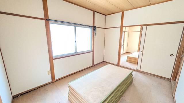 小田貸家(戸坂山根2丁目)