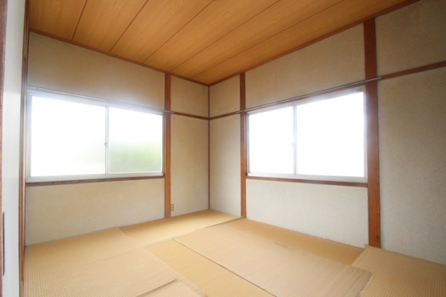 小田貸家(戸坂山根1丁目)②