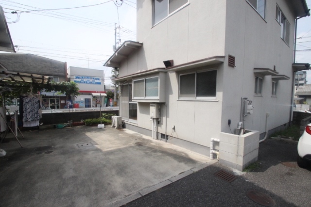 小田貸家(戸坂山根1丁目)②