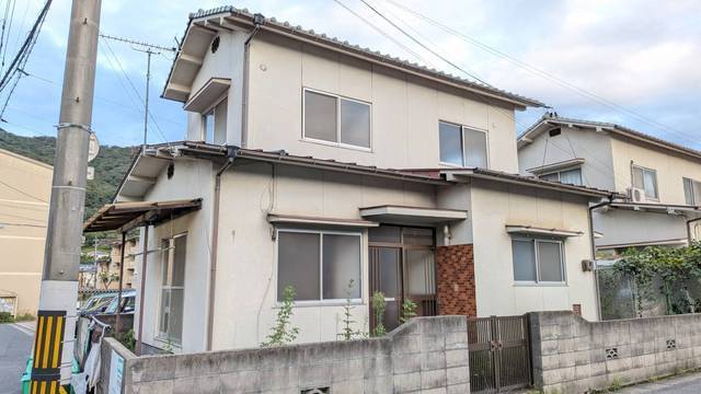 小田貸家(戸坂山根1丁目)②