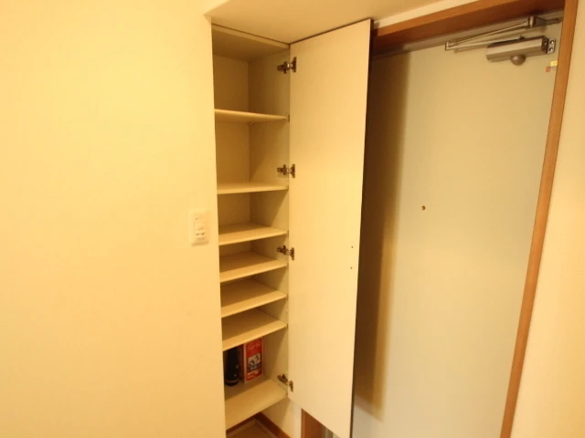 ウイング稲荷町