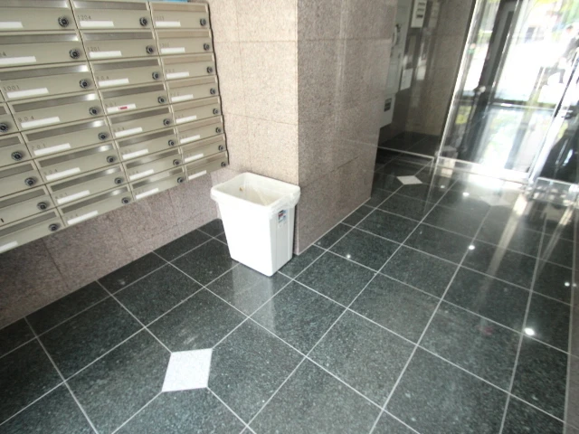 ウイング稲荷町