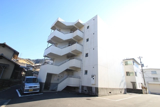 岩田マンション1号棟