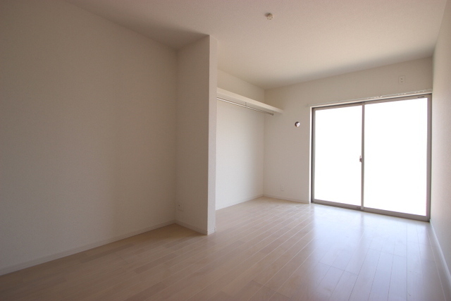 カメリア己斐西