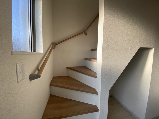 アルミロ己斐上